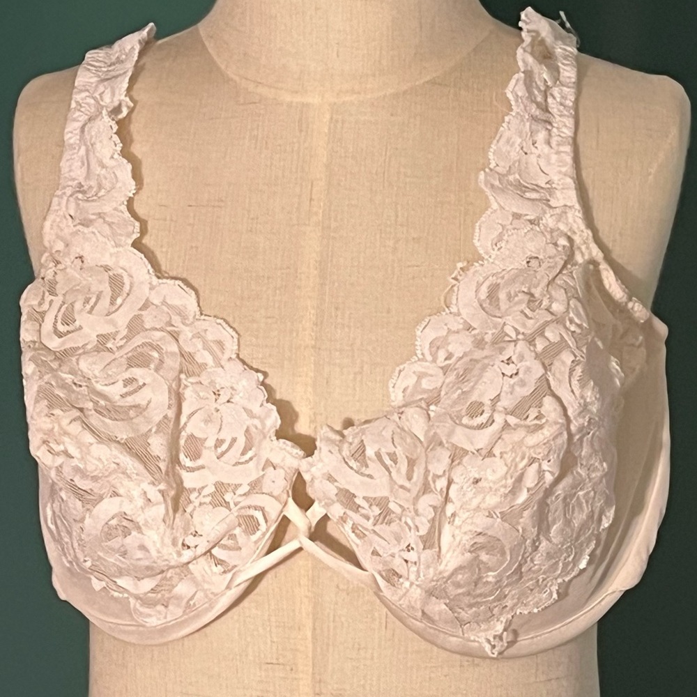 Three (set) Victoria’s Secret Lace Twist front push up bras sized 36D